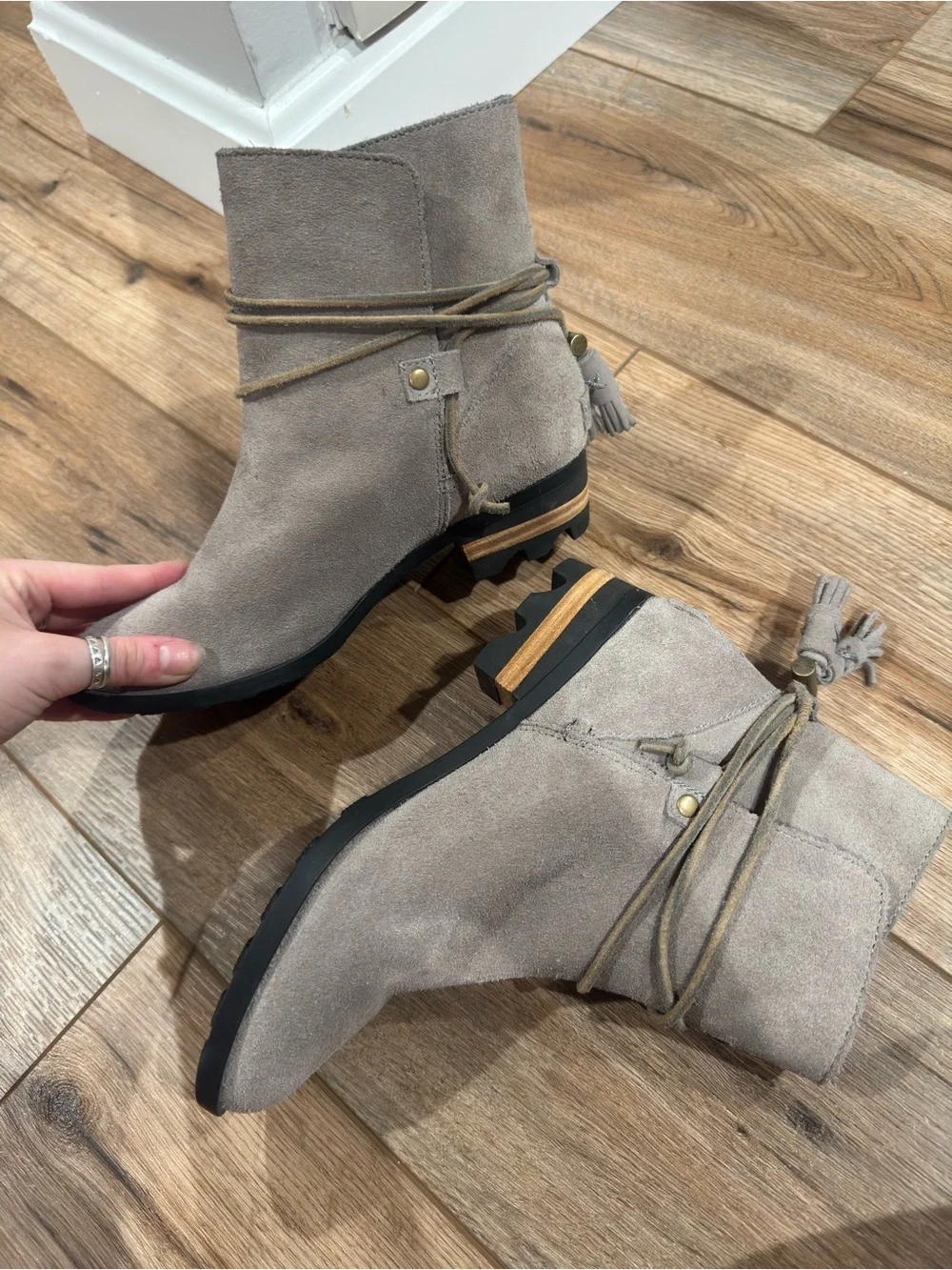 SOREL Gray Genuine Suede Tassel Accent Boho Mini Ankle Boots | Women’s Size 6.5